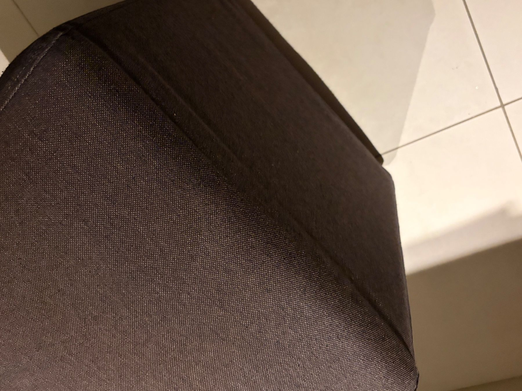 Tabourets: Design Sitzhocker in Dunkelbraun – D'occasion à Zürich par fab_lhd9 3