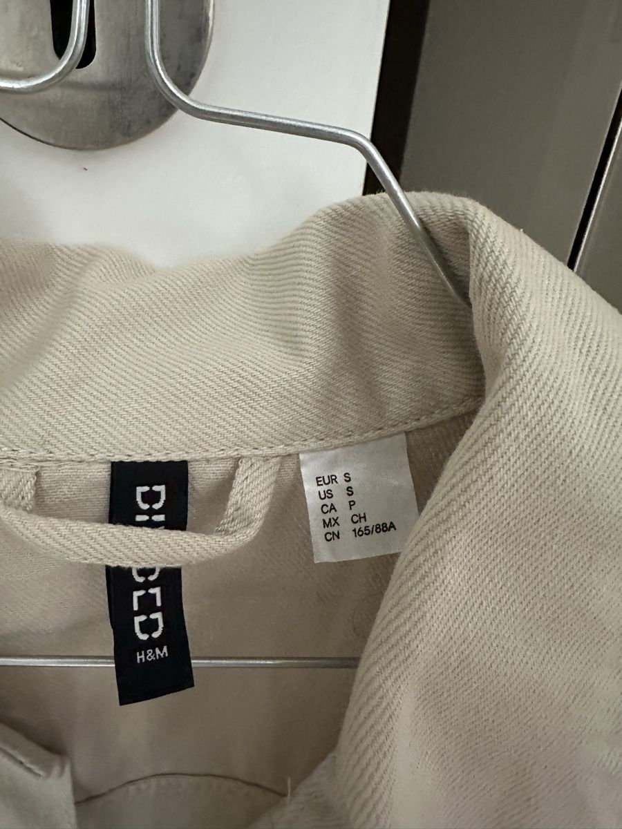 H&M Gilets & Westen: H&M Divided Weste/Gilet, Beige, Gr. S - Oversized – Gebraucht aus Zürich von Schoekin 2
