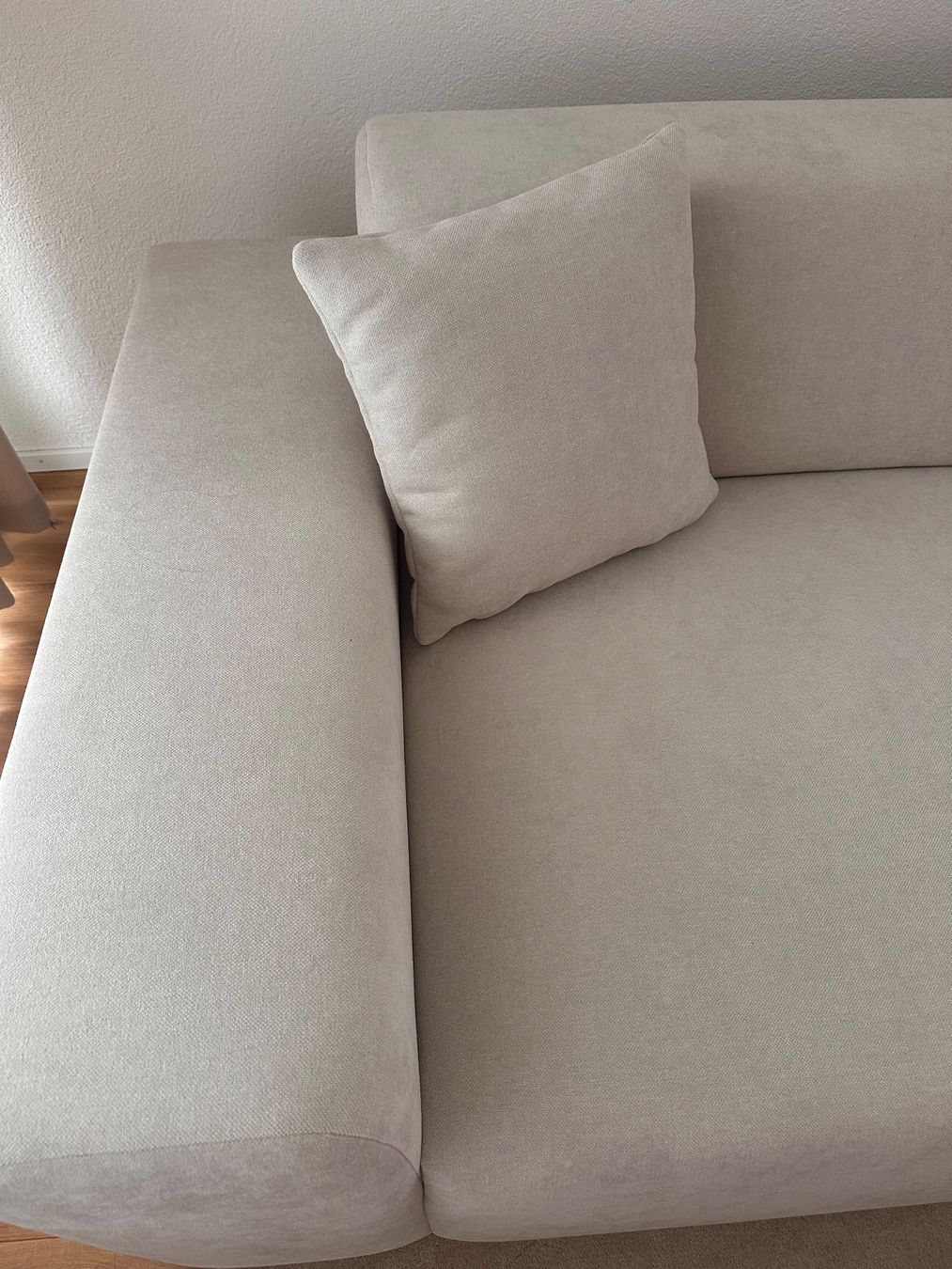 Divani: 4-Sitzer Sofa / Fast neu – Nuovo (secondo la descrizione) da Horw venduto da bar_6s2z 3