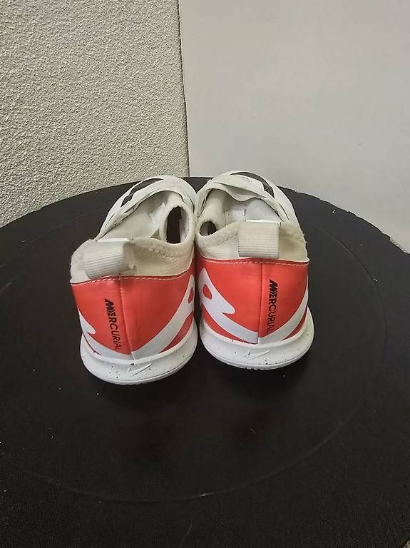 Scarpe da uomo: Nike Superfly Junior Zoom Hallekickschue – Usato da Herisau venduto da and_zky9 1