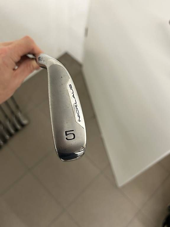 Clubs & Sets: Schönes Einsteiger Eisen Set / Iron Set SW-5 – D'occasion à Wettswil par MisterBasket 1