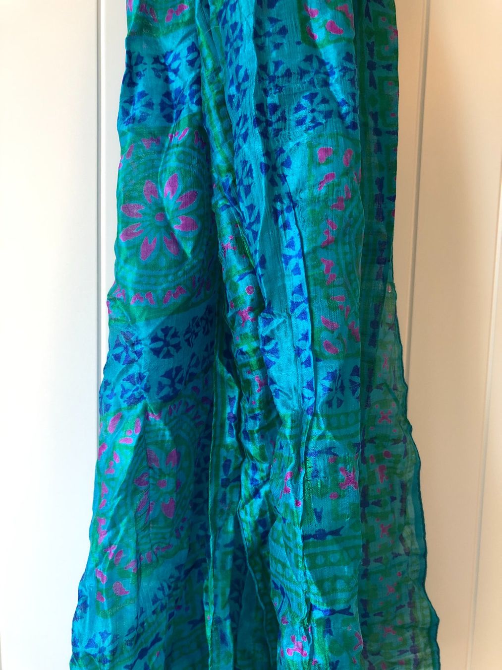 Foulard & Sciarpe: Foulard vintage en soie – Usato da Lausanne venduto da mar_d7jv 1