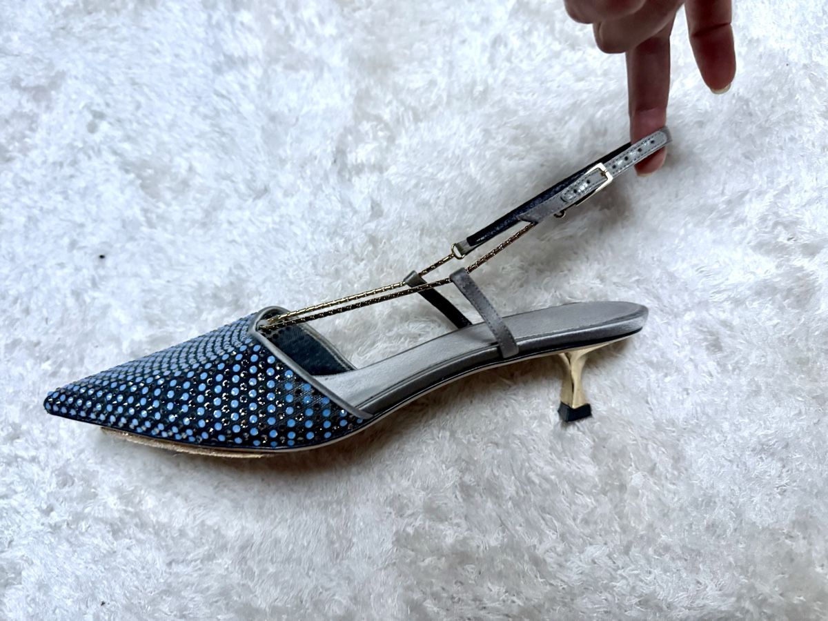 Armani Scarpe da donna: Giorgio Armani 39 890€ – Usato da Barna venduto da orbuyorcry