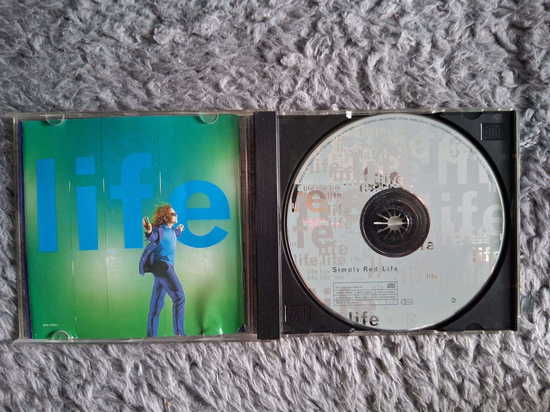 CD: SIMPLY RED     LIFE    CD – Usato da Wetzikon ZH venduto da Ramones01 2