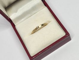 Goldring mit kleinem Diamant, 585 Gold, Grösse 54 💍