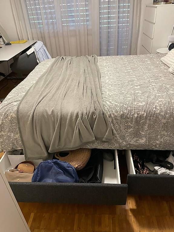 Betten: Bett – Gebraucht aus Küsnacht ZH von pet_65zf 2