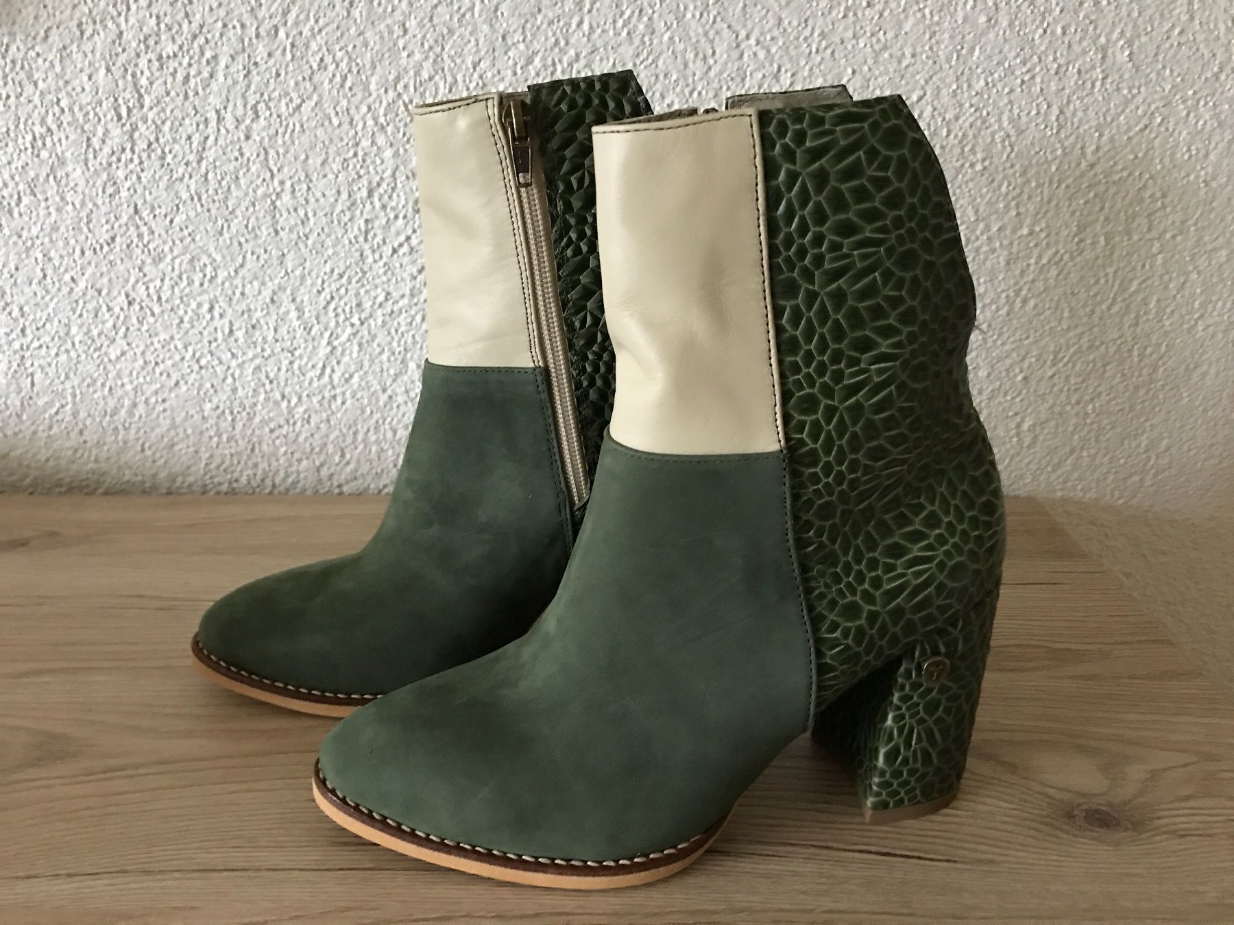 Scarpe da donna: Damen Leder Stiefeletten Grösse 38 – Nuovo e nell'imballaggio originale da Rengg venduto da Colomo 2