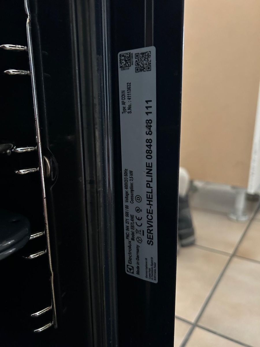 Electrolux Backöfen: Einbaubackofen Electrolux weiss 55 cm  – Gebraucht aus Hausen AG von Feel_pink 5