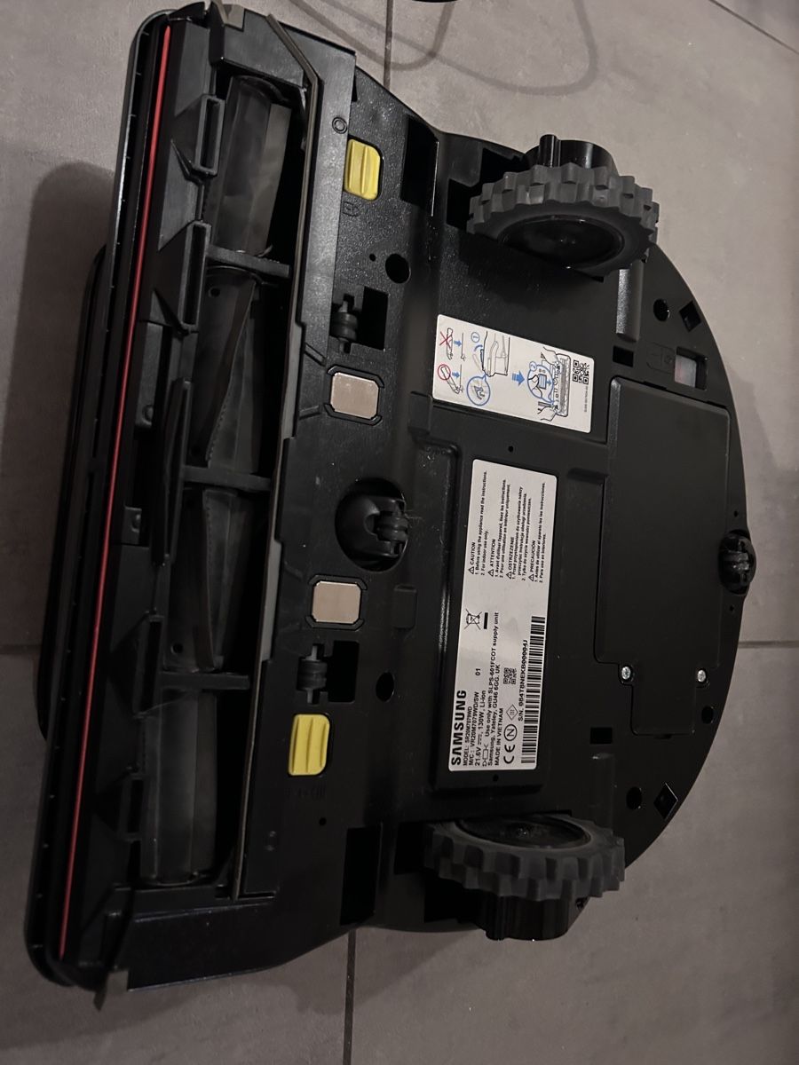 Samsung Aspirapolveri & Accessori: Saugroboter Samsung CycloneForce gebraucht SR20M70 – Usato da Kleinandelfingen venduto da MartinKlafi 2