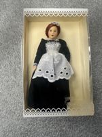Stubenmädchen Puppe, Sammlerpuppe, unbespielt, Top Zustand