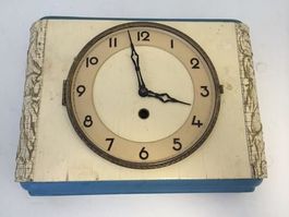 Uhr aus Holz ohne Pendel !