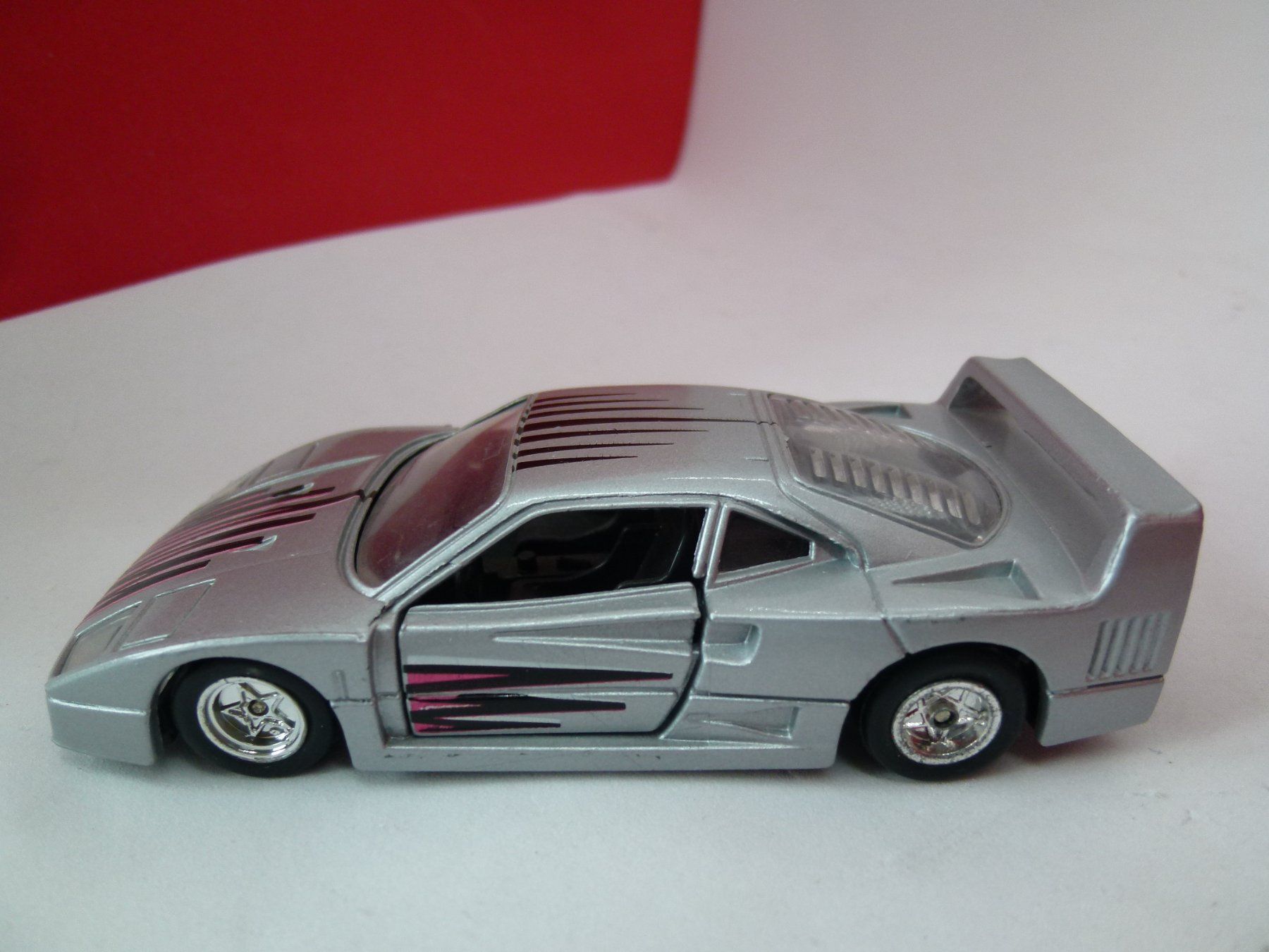 Ferrari Modellini d'auto: ab  5.--   Ferrari TR Testarossa - sehr speziell / einzig - – Usato da Reiden venduto da alpina2