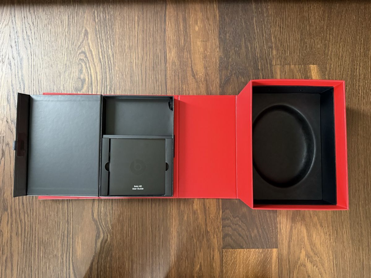 Beats Cuffie: Beats Solo HD schwarz – Usato da Galgenen venduto da Nicki40 1