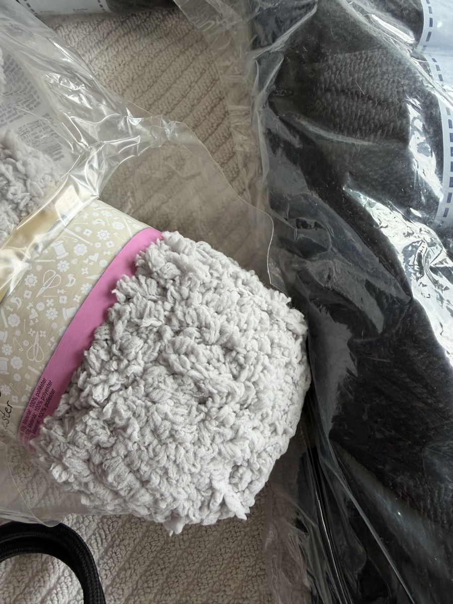 Wolle: Strickgarn / Wolle – Neu und originalverpackt aus Witterswil von gsc_z6ts 3