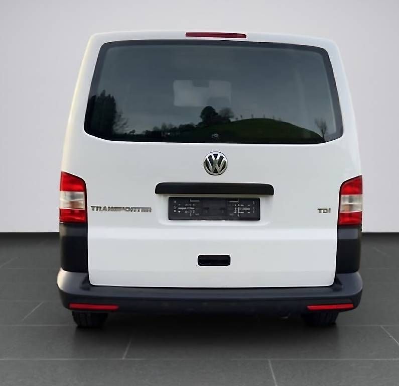Véhicules utilitaires: VW T5 Transporter  – D'occasion à Cham par MeyerGroupGmbH 1