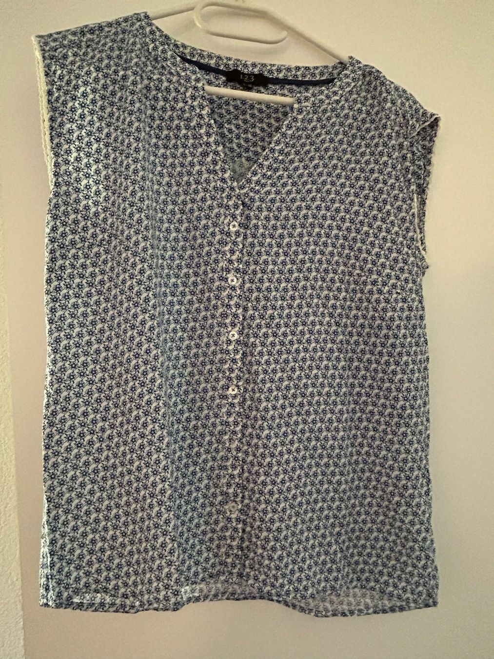 Maison 123 Camicette: Ärmellose Bluse von 1.2.3 Paris – Usato da Zürich venduto da silbe4