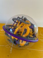 Labyrintball