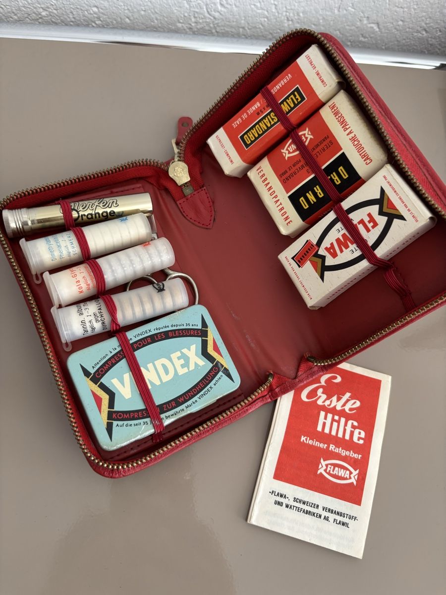 Kit di pronto soccorso: Reiseapotheke Vintage Flawa – Usato da Boniswil venduto da Biancaneve91 1