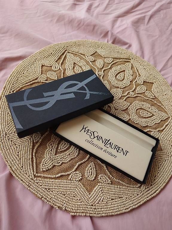 Tutte le decorazioni: YSL Fülleretui Box - FUN – Usato da Beringen venduto da jam_2w5z 2