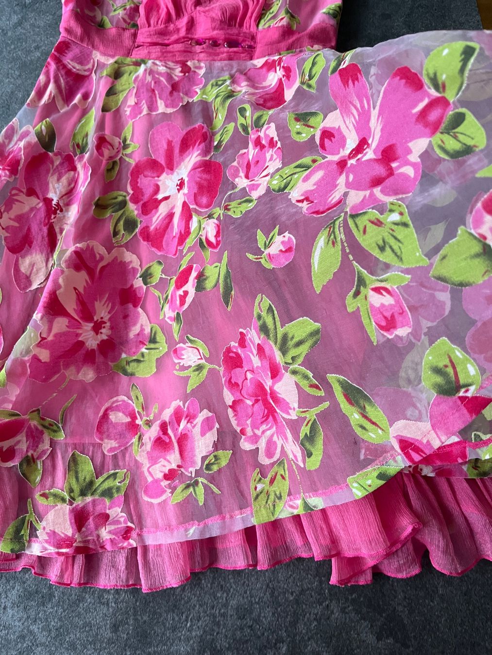 Vestiti: DFYG Damenkleid mit Blumenmuster - Größe S – Usato da Kilchberg ZH venduto da Ch.C 9