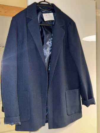 Marineblauer Blazer, Grösse 34