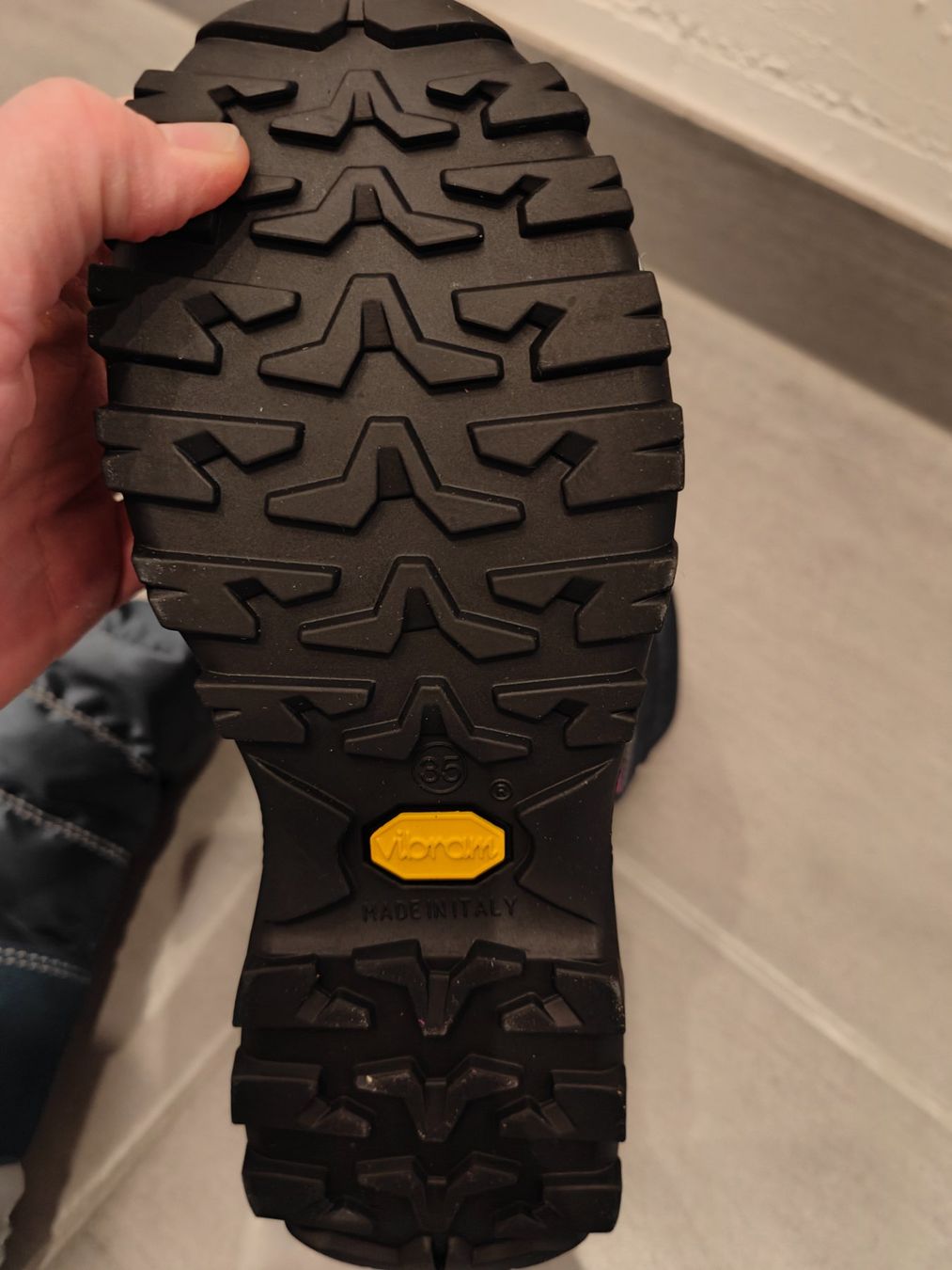 Scarpe per ragazze: Bama Winterstiefel - Gr. 35 (NEU) – Nuovo e nell'imballaggio originale da Kirchleerau venduto da hop82 2