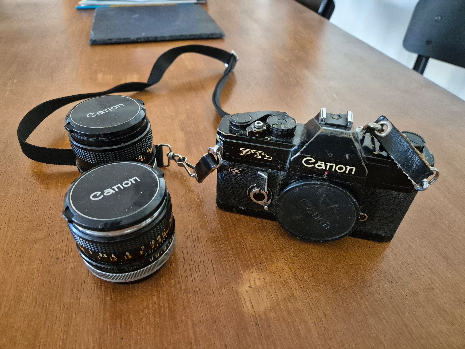 Canon Appareil photo: Canon FTb QL Spiegelreflex Kamera Analog – D'occasion à Bremgarten AG par Beever