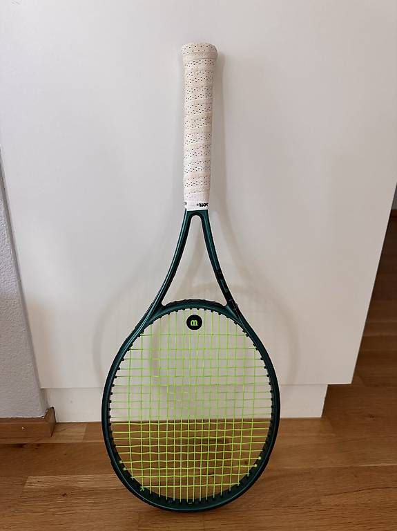Racchette: Wilson Blade V9 – Usato da Lenzburg venduto da I_J