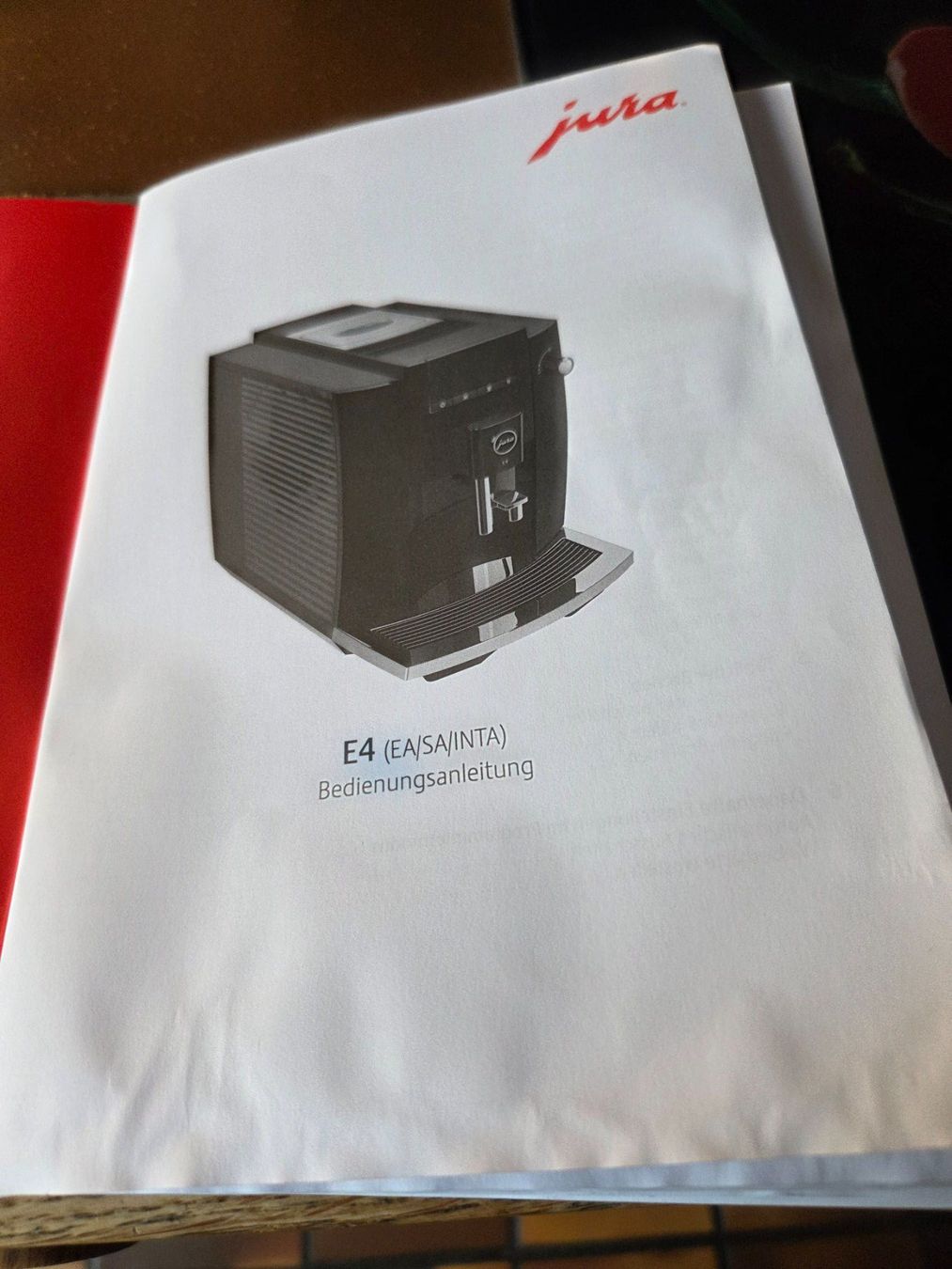 Jura Macchine per caffè & Macchine per espresso: Jura E4 Kaffeevollautomat - Top Zustand – Usato da Volketswil venduto da Pitasch 3