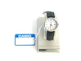 Casio Damen Armbanduhr