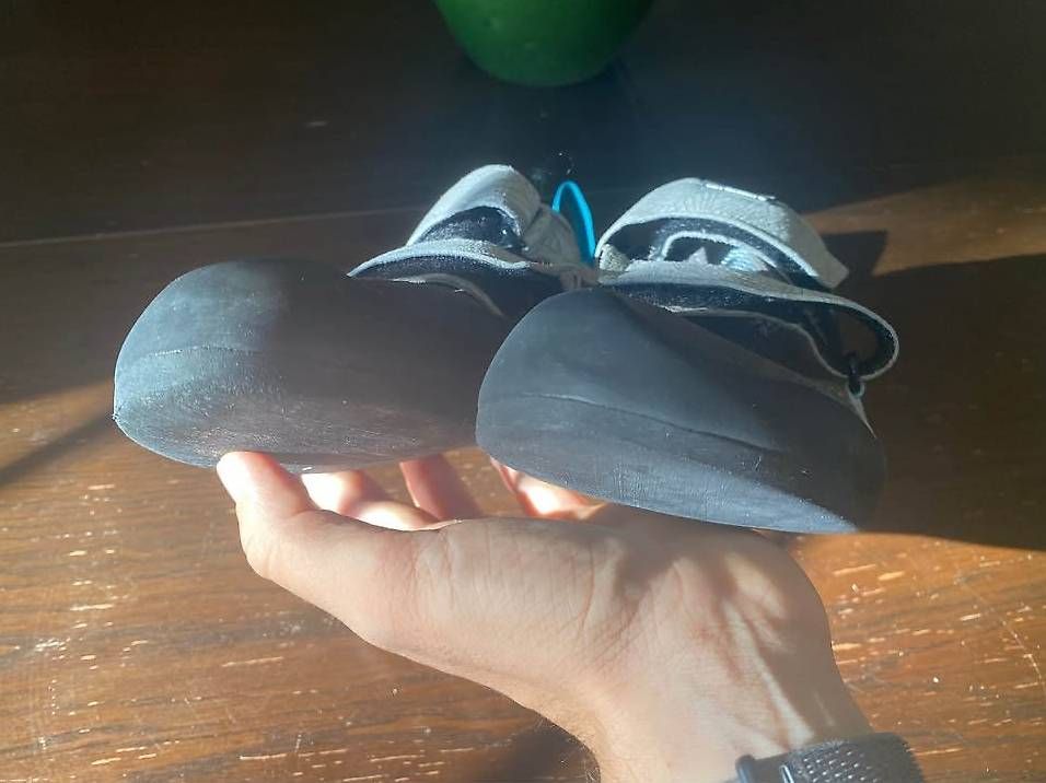 Herrenschuhe: Chaussons Escalade 41.5 SCARPA – Neu und originalverpackt aus Lausanne von Mikael_Druid 1