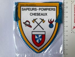 Vintage Fanion/Wimpel   SAPEURS POMPIERS   CHESEAUX