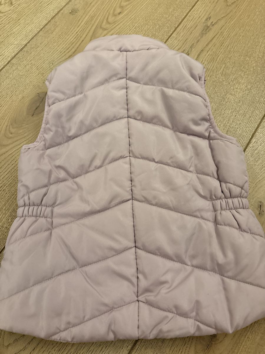 Altro abbigliamento per bambina: Winterweste/ Reitweste Gr. 128, 146 – Usato da Birmensdorf ZH venduto da Duraj 3