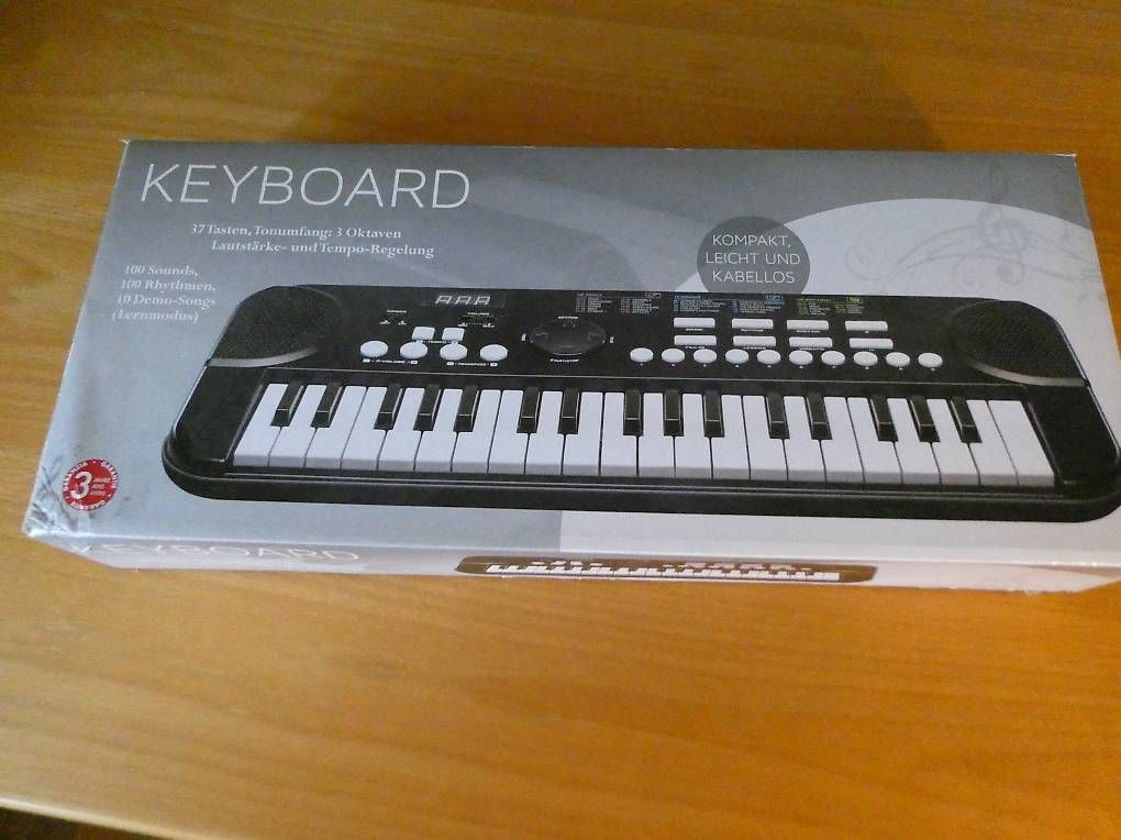 Musikinstrumente: Keyboard – Neu (gemäss Beschreibung) aus Zürich von han_ng9w 1