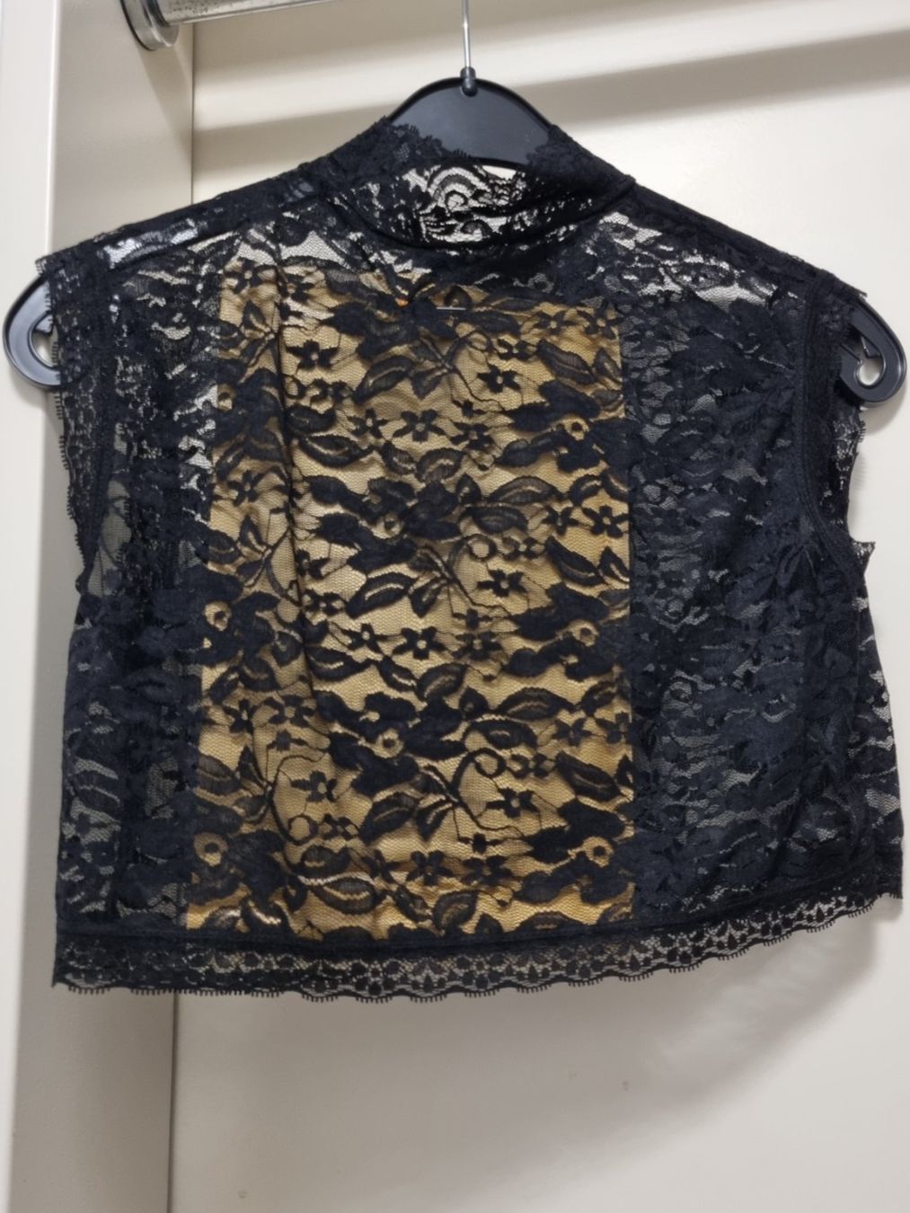 T-shirt: Shirt, Spitzen Top neu – Nuovo e nell'imballaggio originale da Geroldswil venduto da Agapanthus22 2