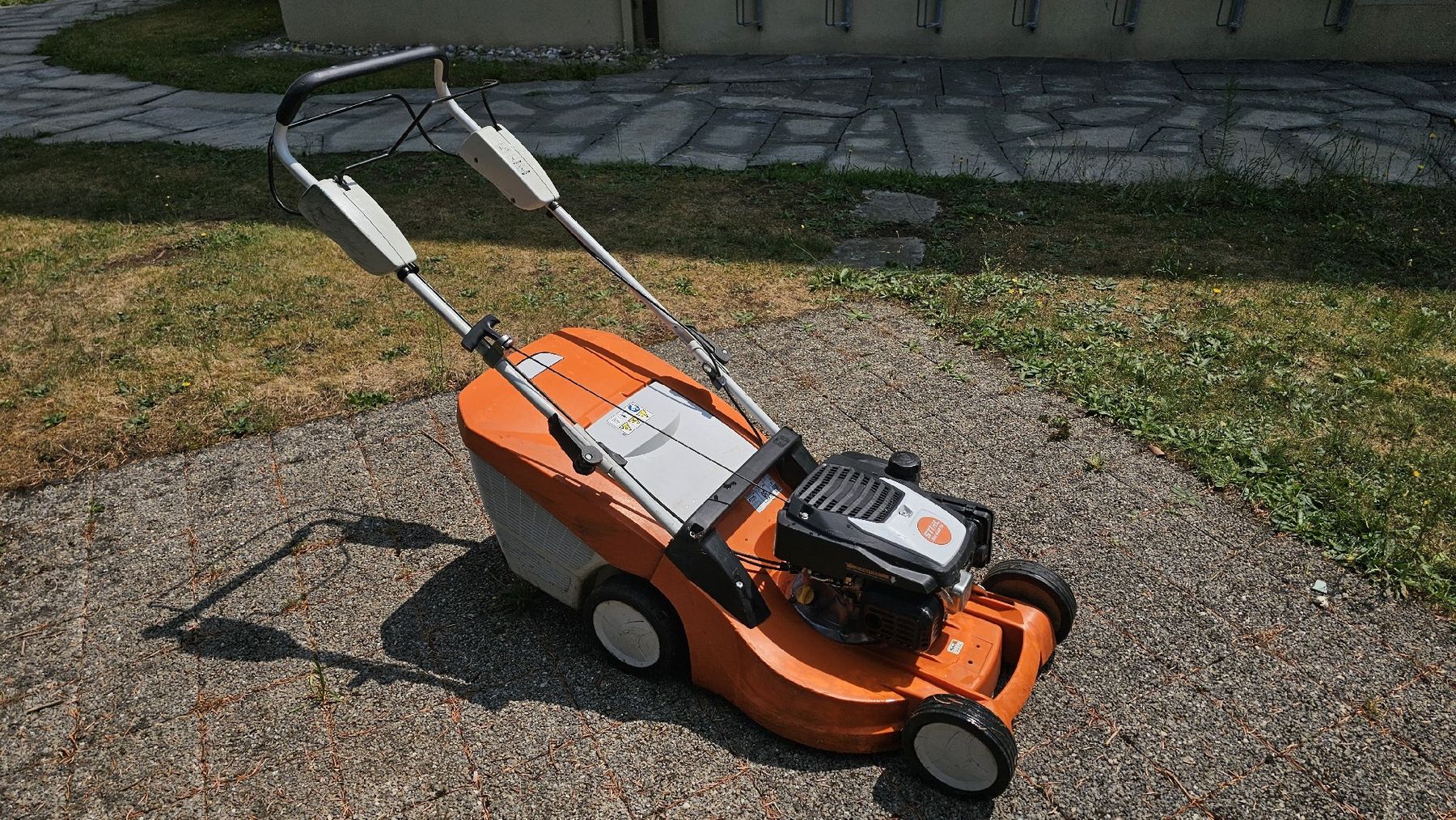 Stihl Tondeuses à gazon: Stihl Rasenmäher – D'occasion à Uster par mor.leo 1