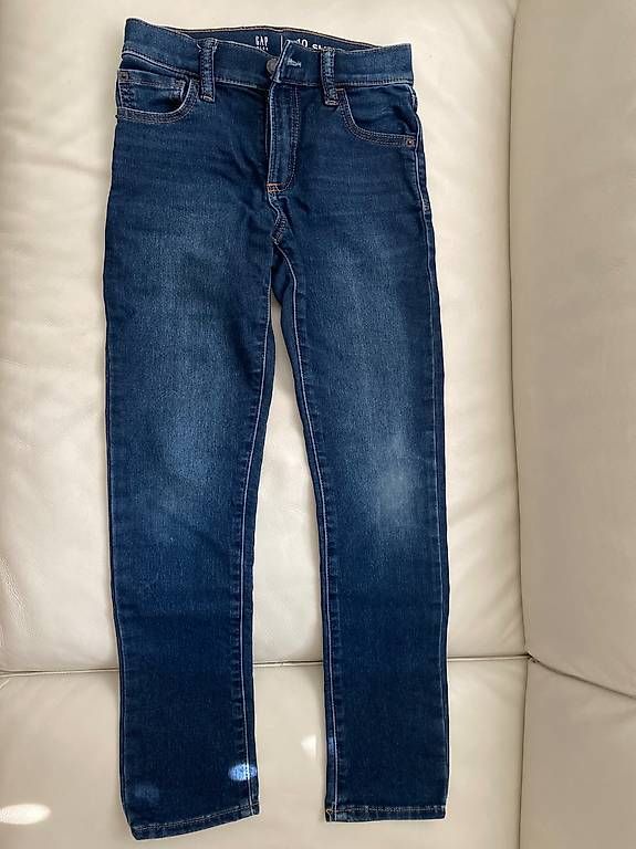 Pantaloni: Jeans GAP slim pour garçon 8-10 ans – Usato da Genève venduto da Fencer3_914