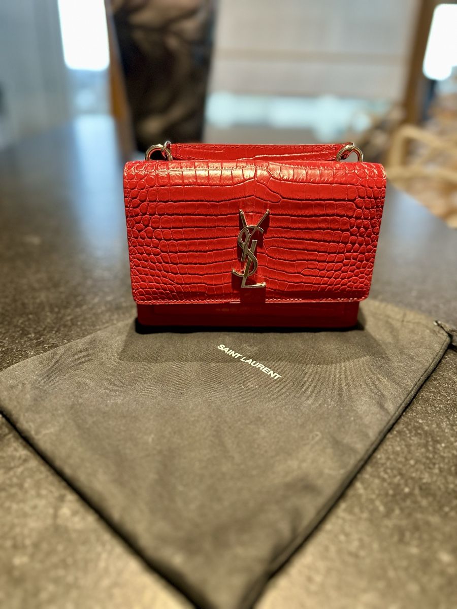 Borse da donna: Sac Saint Laurent rouge crocodile – Nuovo (secondo la descrizione) da Plan-les-Ouates venduto da Iggy1309 1