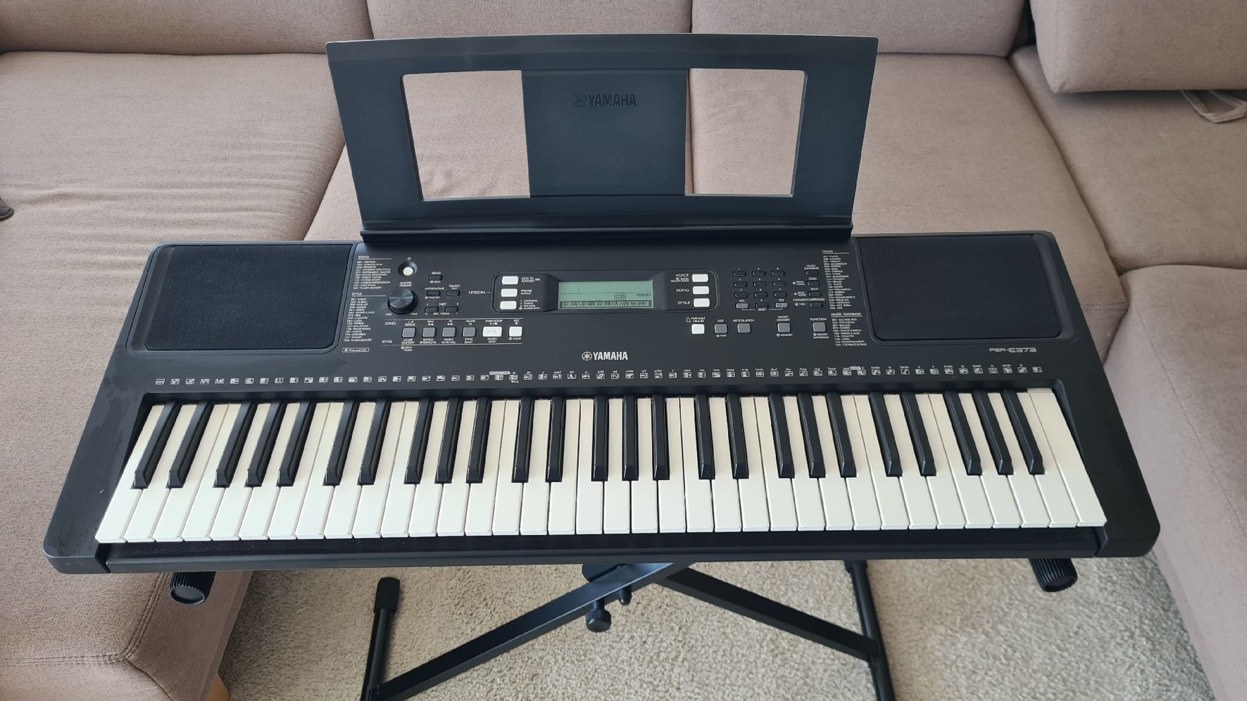Yamaha Musikinstrumente: Keyboard Yamaha PSR E373  – Gebraucht aus Jona von MarcoP01 9