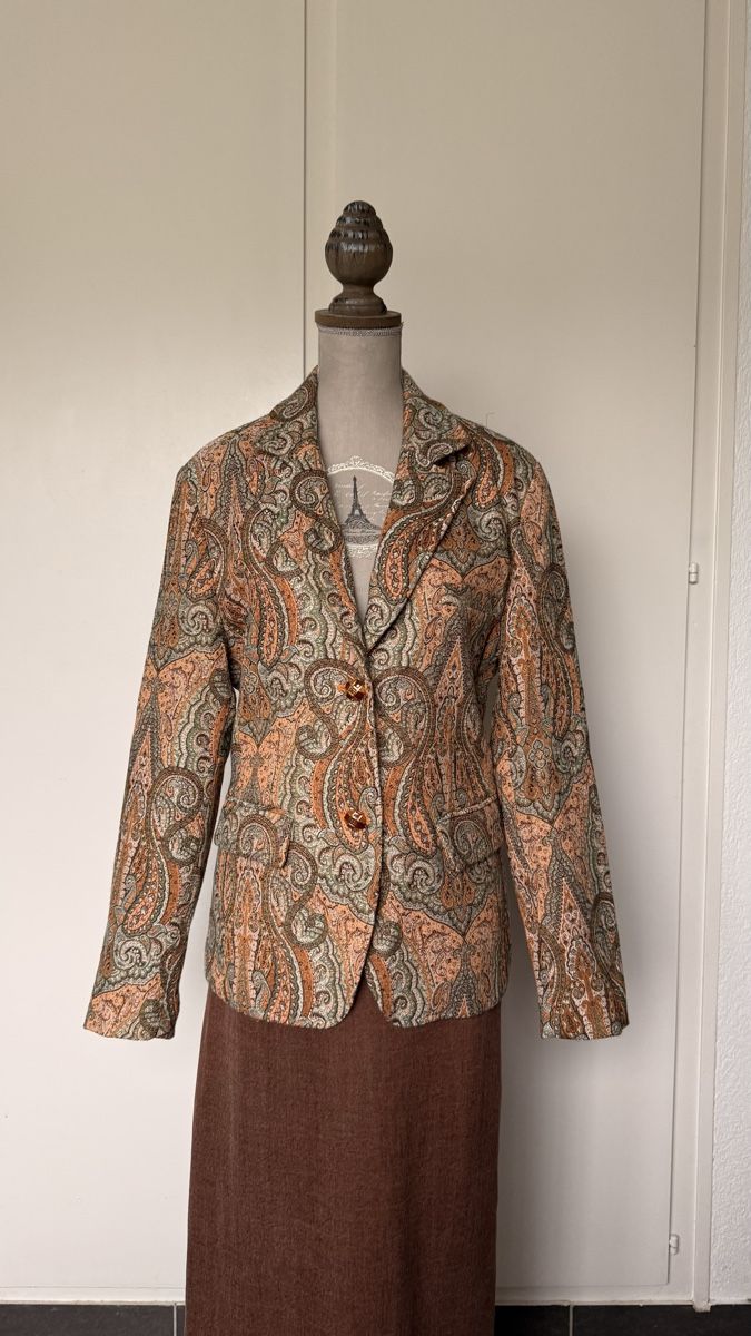 Giacche: Veste élégante, taille L/Stilvoller Blazer, Größe L – Usato da Delemont venduto da ann_ftj8 2