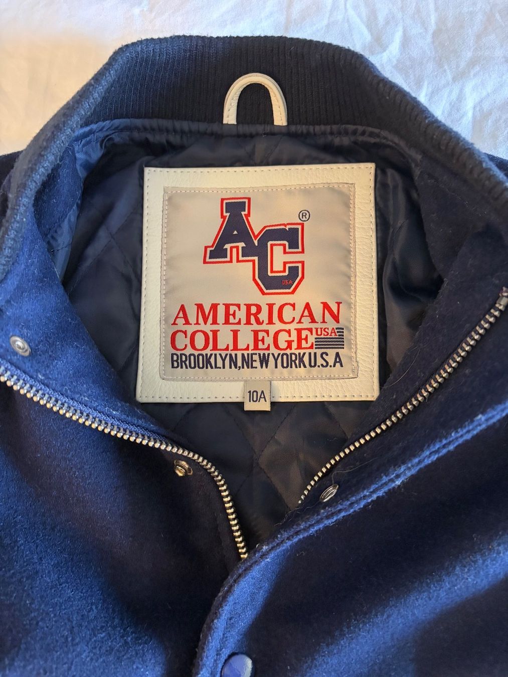 Jacken & Mäntel: Veste American College – Neu (gemäss Beschreibung) aus Cologny von Isado 1