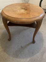 Runder Vintage Tisch, Durchmesser 80 cm, Höhe 61 cm.