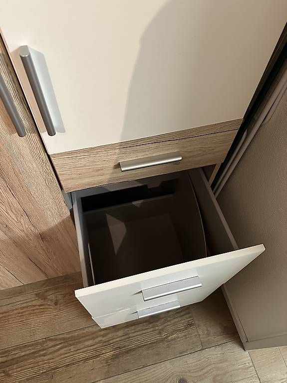Comodini: Nachttisch kleine Kommode – Usato da Bilten venduto da R_Schaefer 3