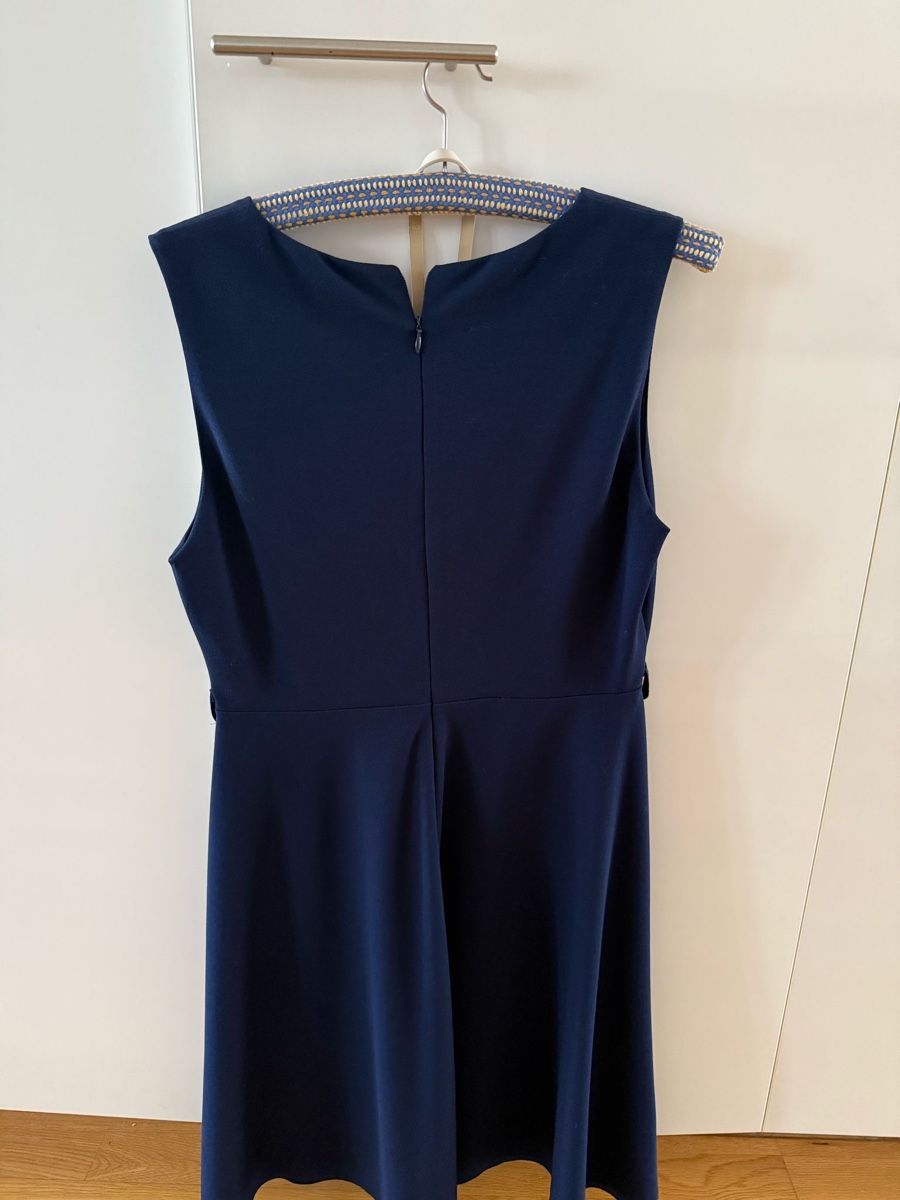 Kleider: Elegantes Kleid – Gebraucht aus Bern von Sina_a.mue 1