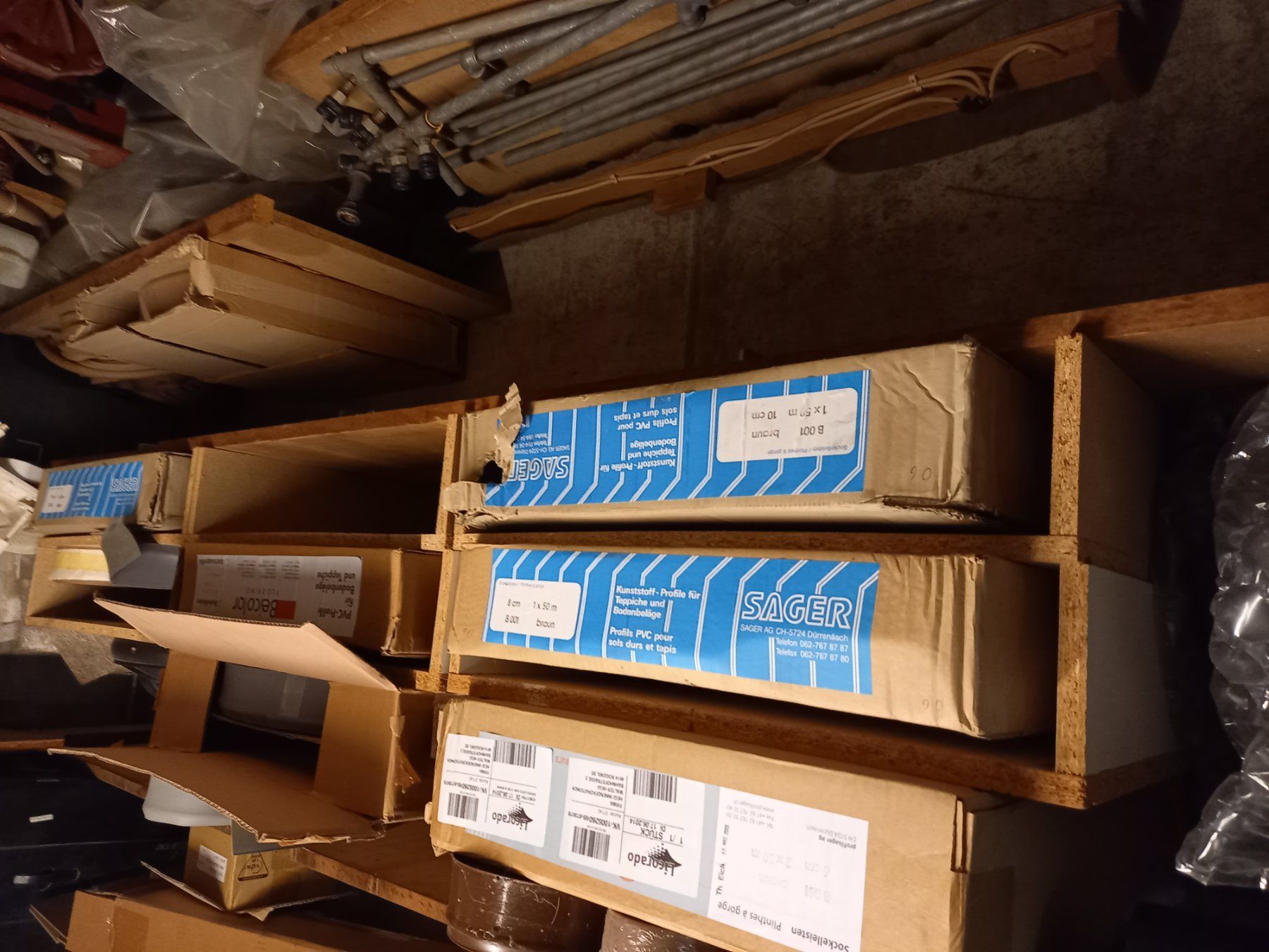 Profilati: ein Posten PVC-Sockel – Nuovo (secondo la descrizione) da Wynau venduto da Tabor73 1