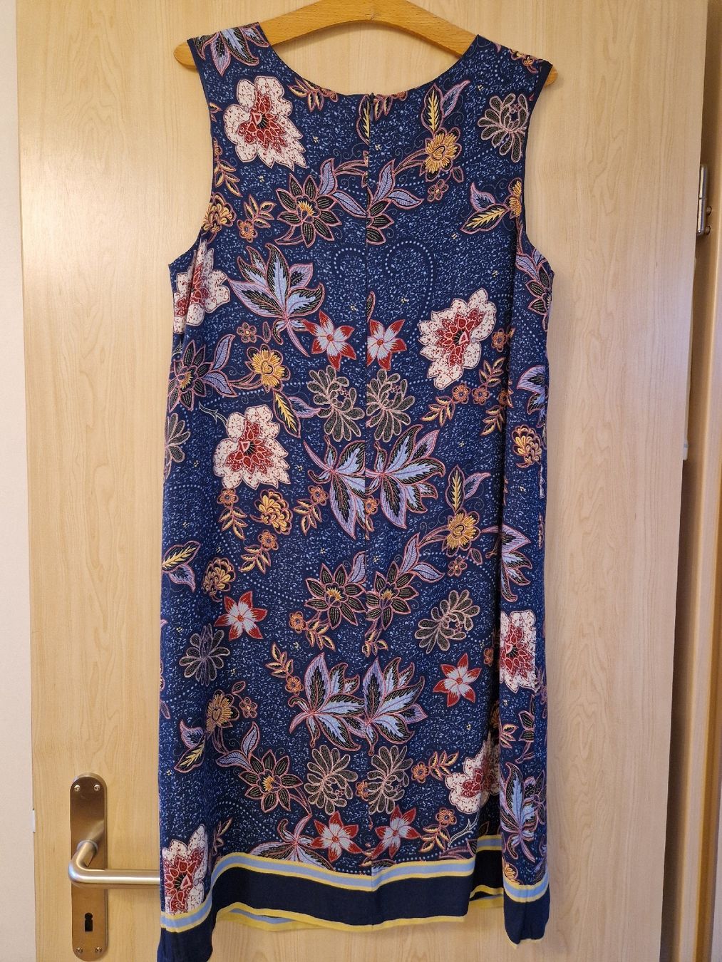 Bonita Vestiti: Bonita Kleid Gr.40 – Usato da Malters venduto da mar_6sxn