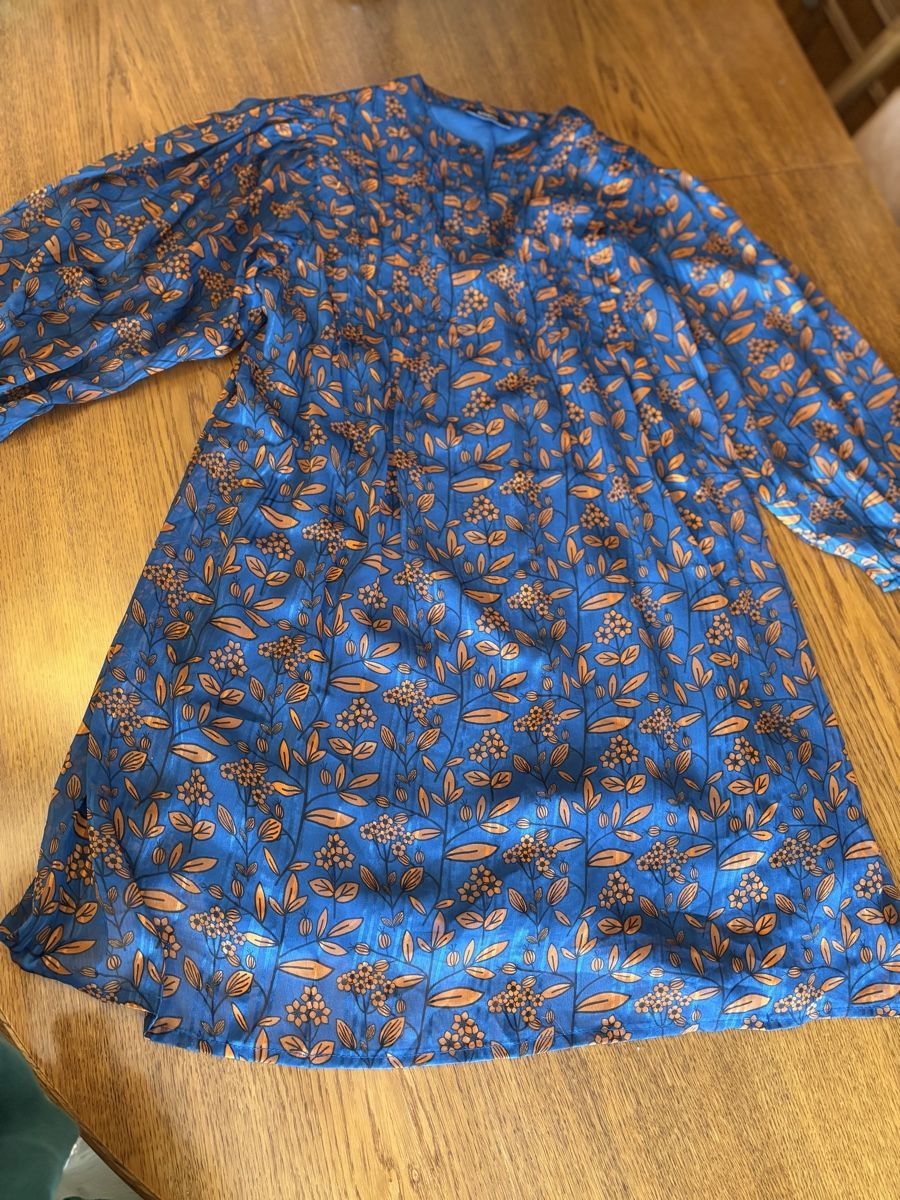 Robes: Klass robe taille 12 – D'occasion à Attalens par Skorpionica