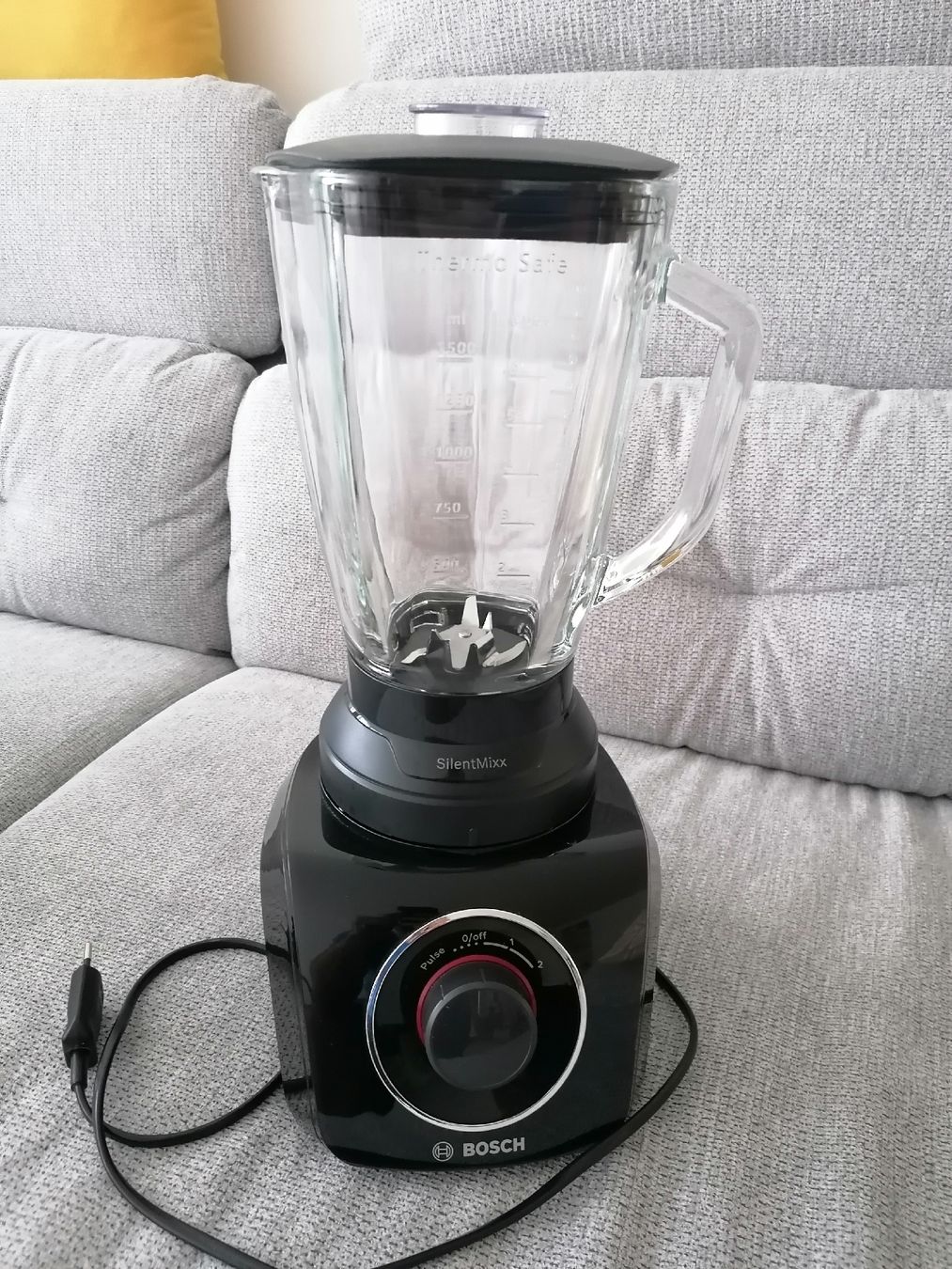 Bosch Elettrodomestici da cucina: Bosh Silent Blender Little Used – Usato da Zürich venduto da thesuccessnow