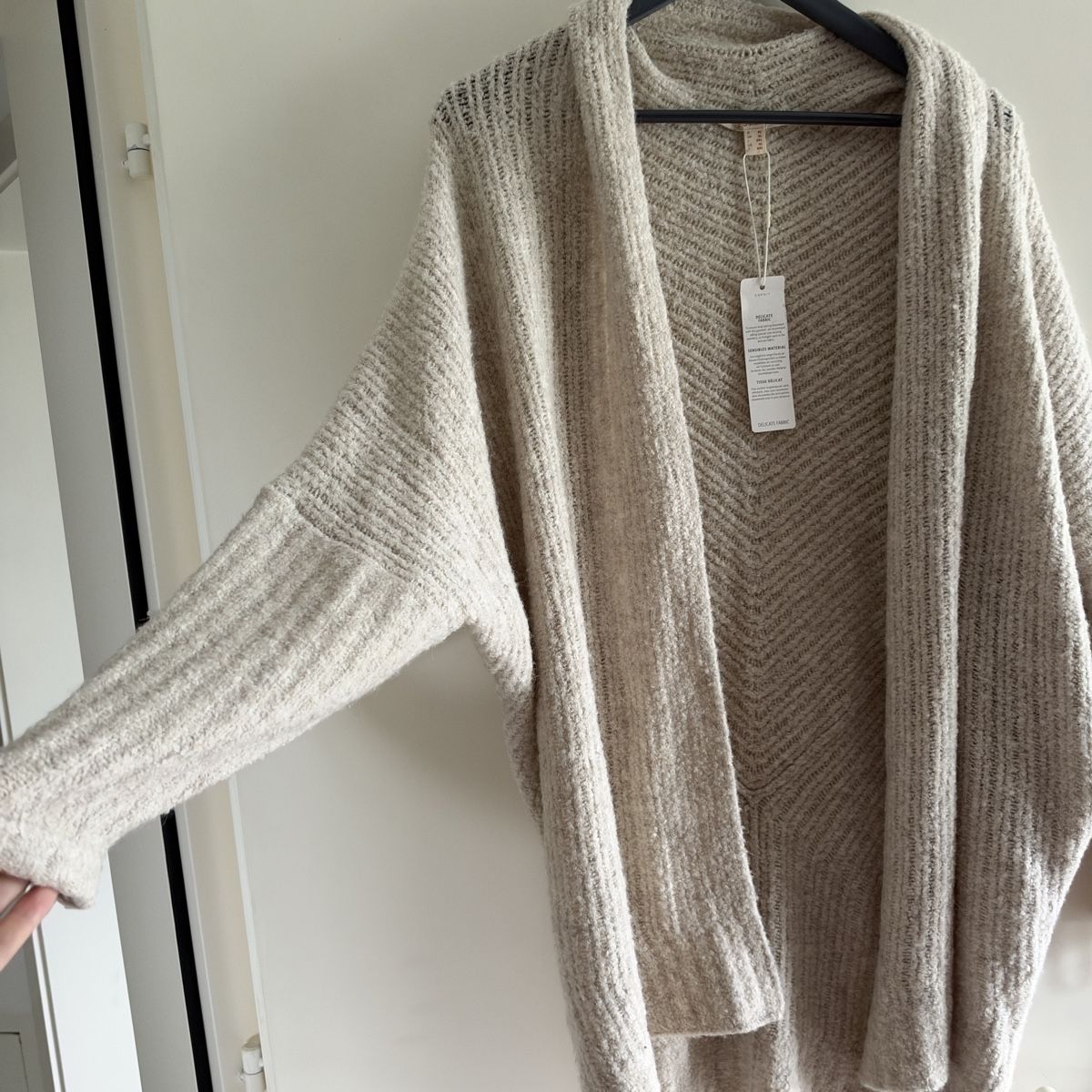 Esprit Giacche: OVERSIZED KNIT CARDIGAN FROM ESPRIT – Nuovo e nell'imballaggio originale da Zofingen venduto da JumpInVintage 2