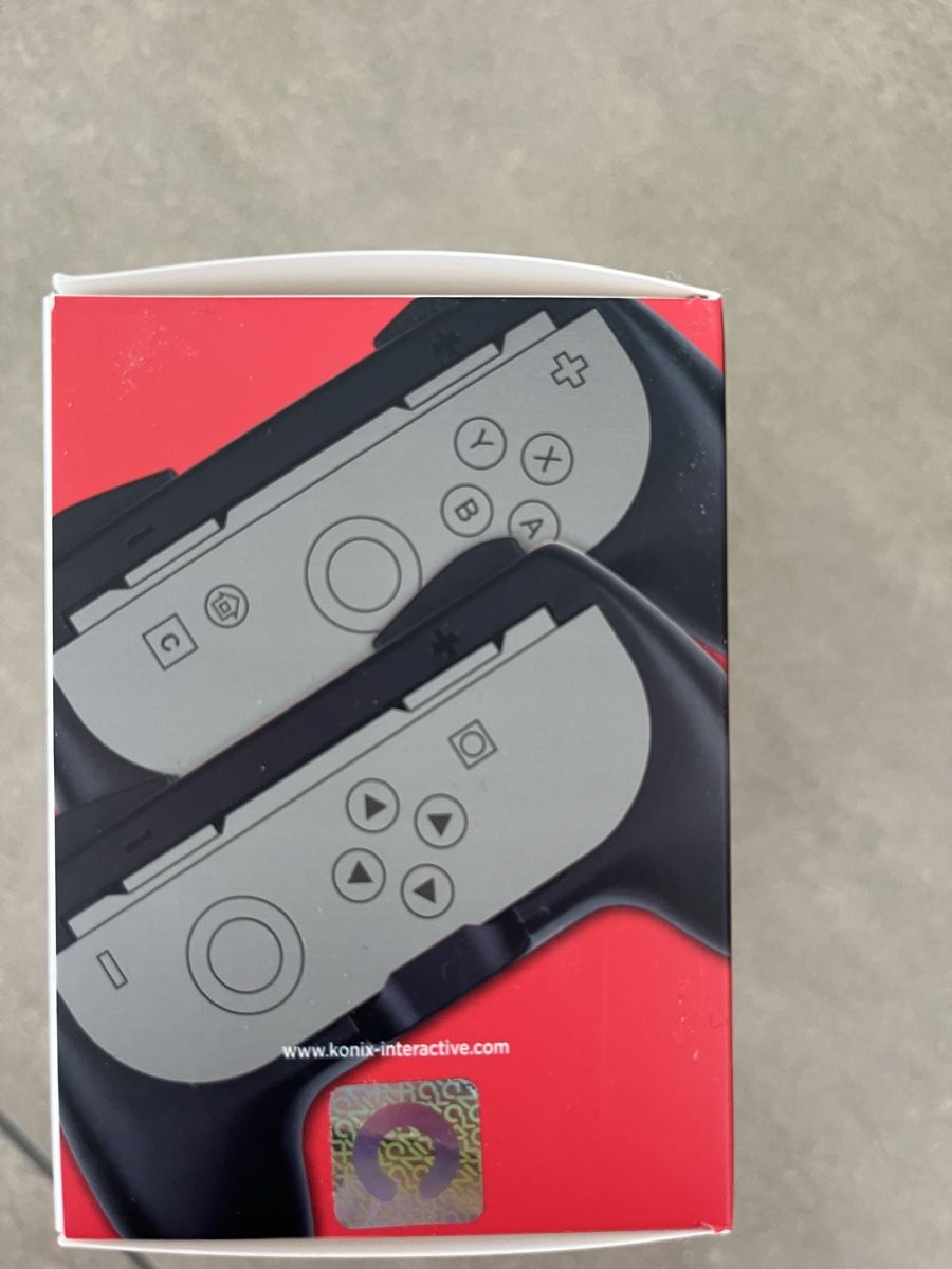 Controller: *KONIX* Nintendo Switch2 Dual Controller Grips – Nuovo e nell'imballaggio originale da Volketswil venduto da Kephren 3